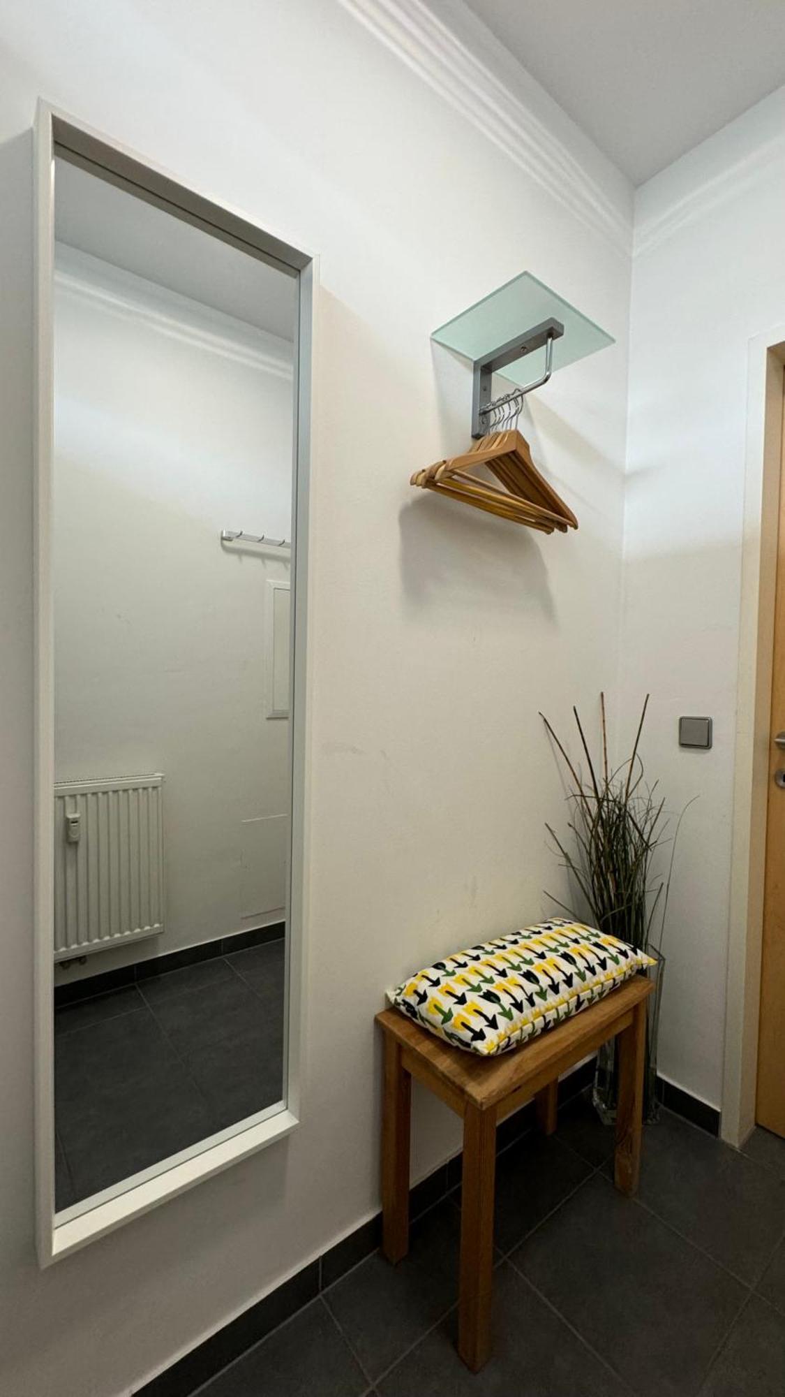 City Apartement Linz Fuer 5 Gaeste Mit Self-Checkin Und Kueche Exterior photo