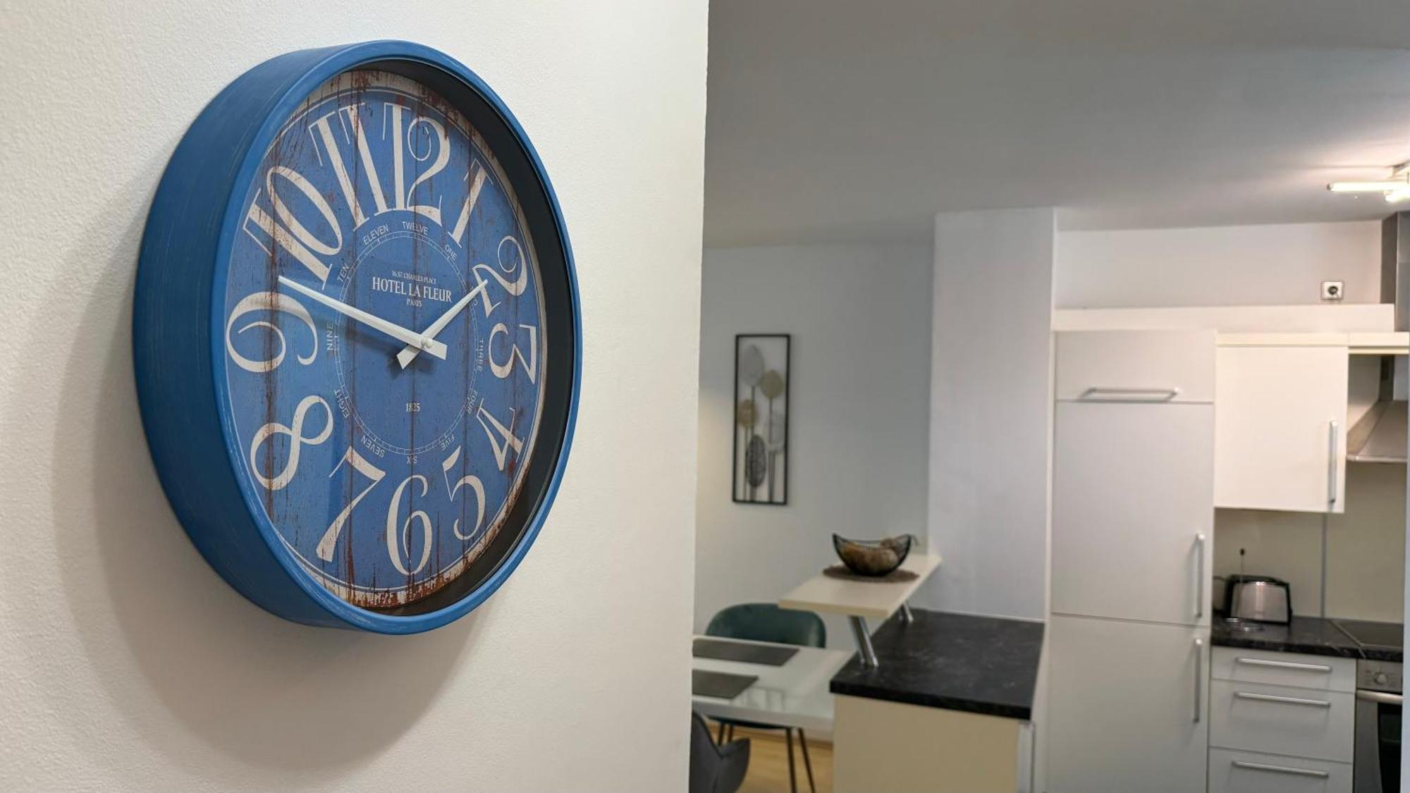 City Apartement Linz Fuer 5 Gaeste Mit Self-Checkin Und Kueche Exterior photo